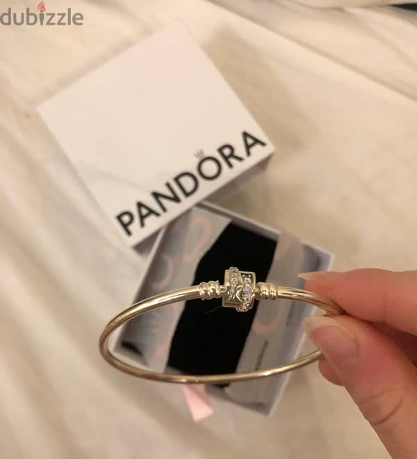 pandora moments limited edition shooting star charm bangle 2