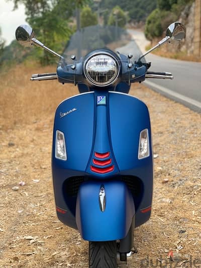 Vespa GTS 300 super