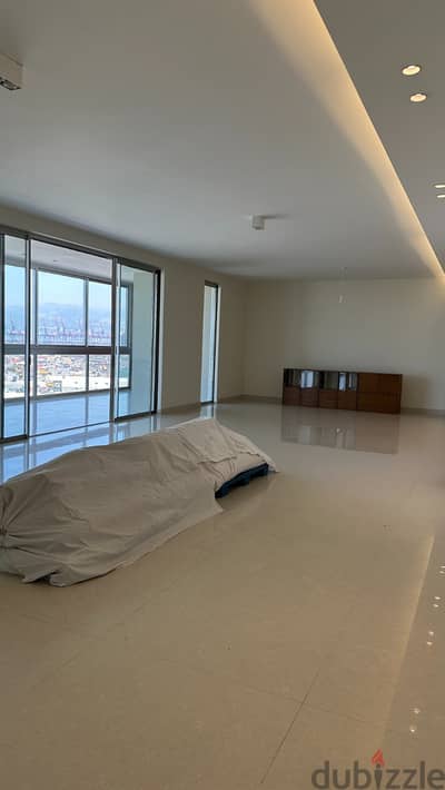 Apartment For Sale In Gemmayze | شقة للبيع في الجميزة