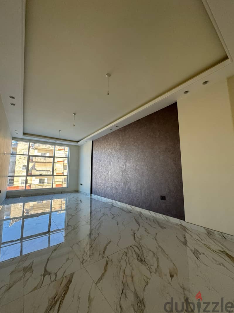 Luxurious Office for Sale Kfarjouz Nabatieh - مكتب فخم للبيع في كفرجوز 0