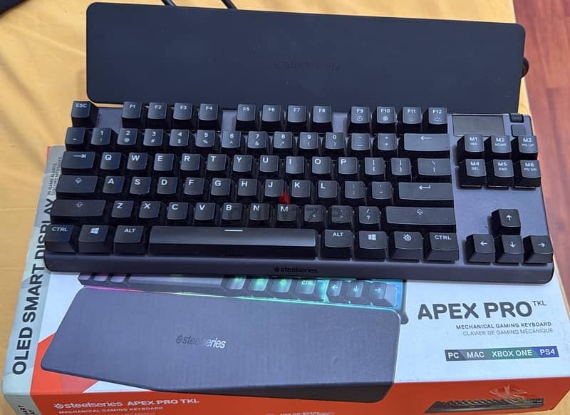 Apex Pro Keyboard Steellseries 1