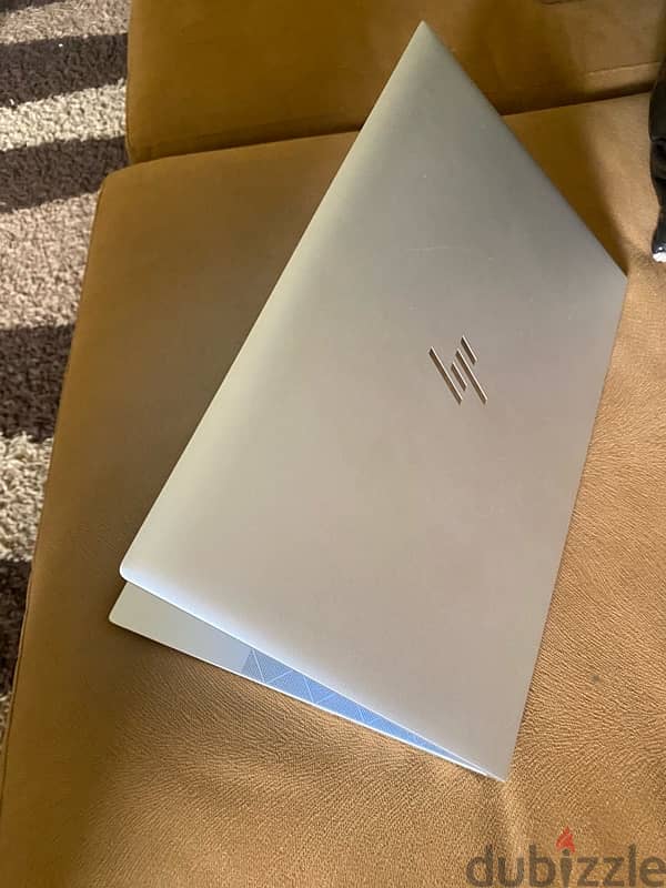 HP elitebook 840 G7 laptop 1