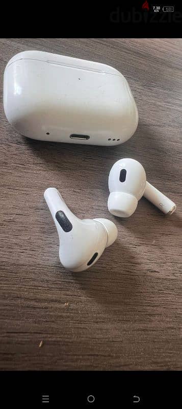 airpods pro used 1 week