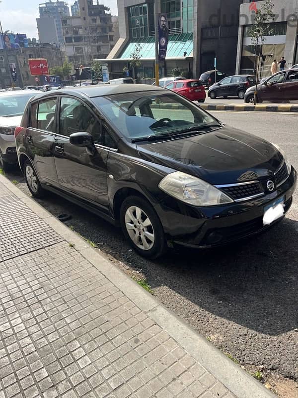 Nissan Tiida 2008 0