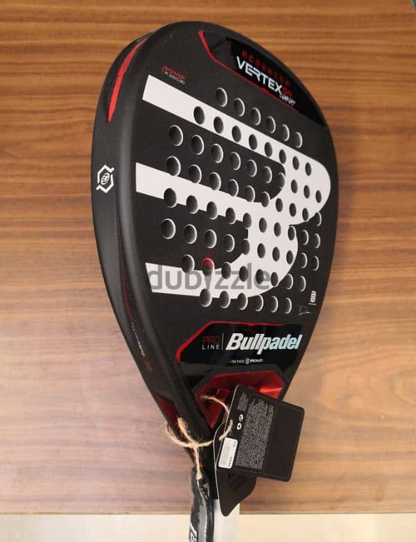 Bullpadel Vertex 04 comfort 2024, Racket new 180$ 2