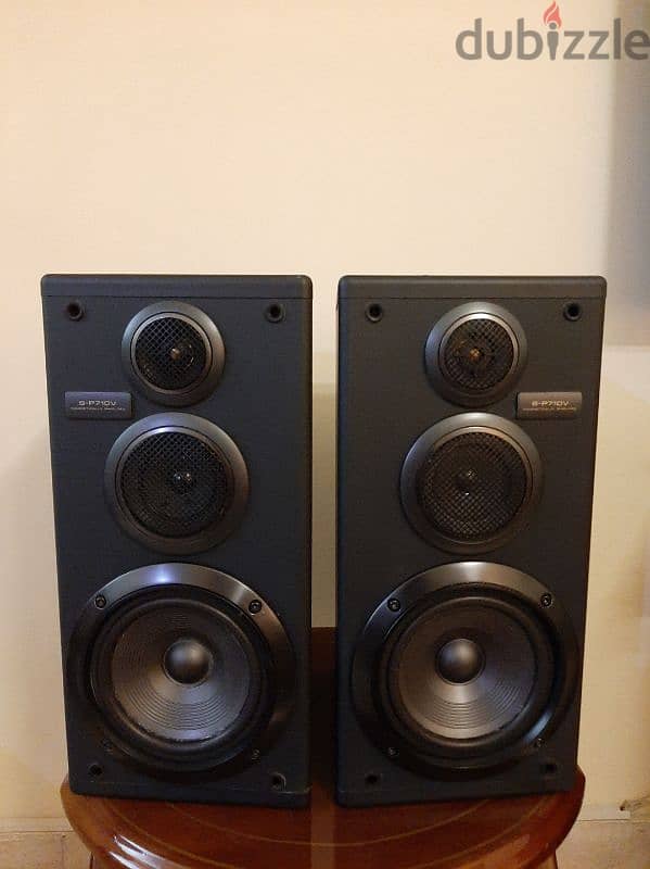 Speakers 0