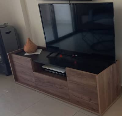 Tv table