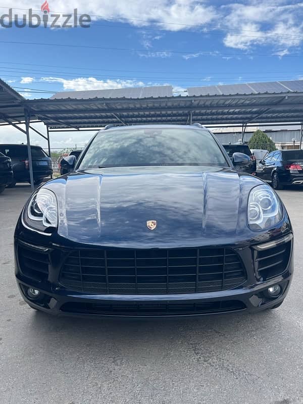 Porsche Macan 2017 0