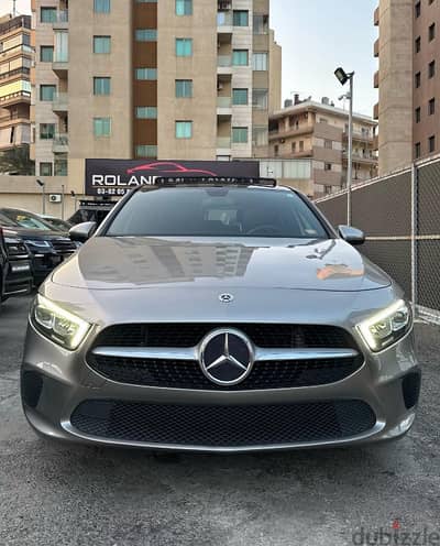 2019 MERCEDES A 220