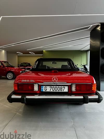 Mercedes-Benz SL-Class 1987