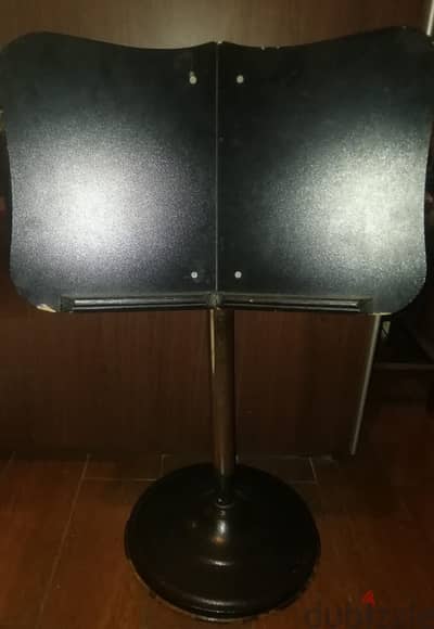 Adjudstable Book stand height 75 to 100cm with rotating head