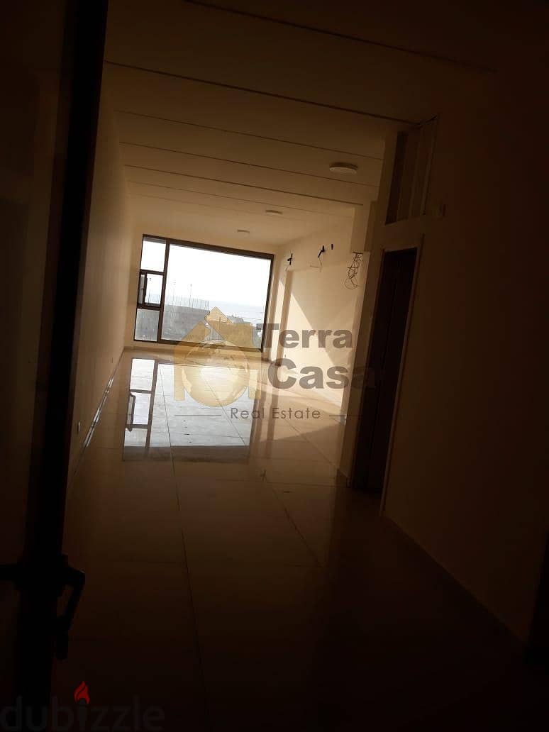 Office 65 sqm for rent in Jounieh main highway #869 0