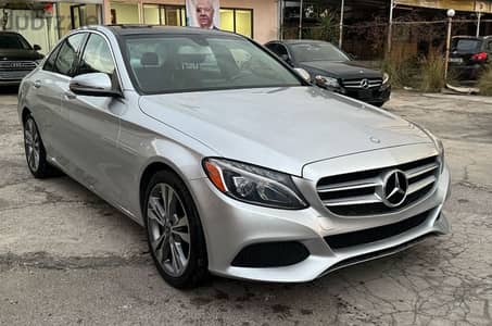 2017 Mercedes C300 CLEAN CARFAX