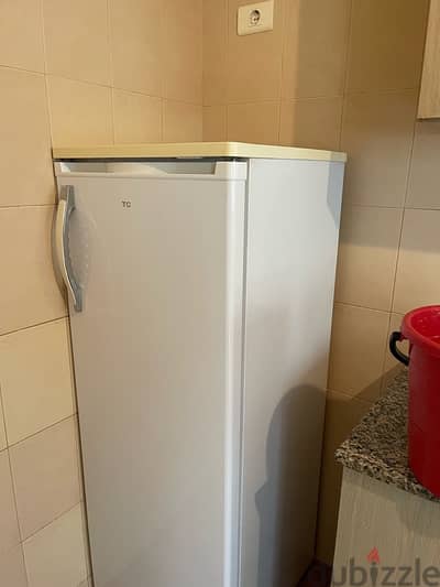 refrigerator for sale 50$