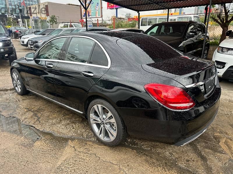 Mercedes-Benz C-Class 2018 California very clean 0