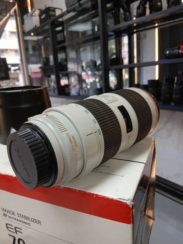 canon lens 70-200mm f2.8 IS II L 1