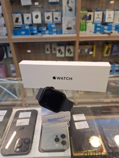 Used apple watch se 2 44mm  coverage: February 25, 2026