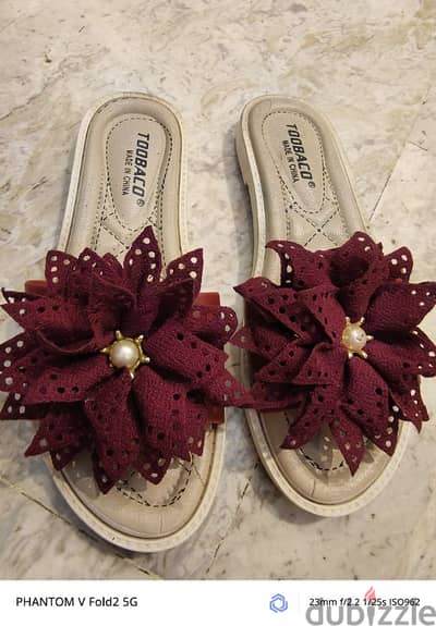 Bordeaux slippers