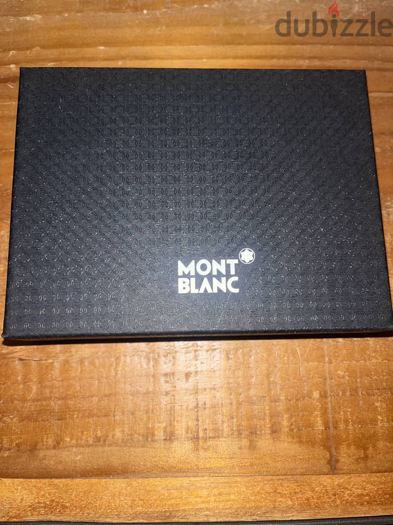 Mont Blanc Card Holder & Writing Pad 4