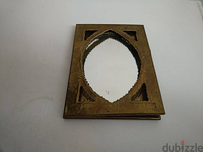 Vintage frame mirror + changer - Not Negotiable 3