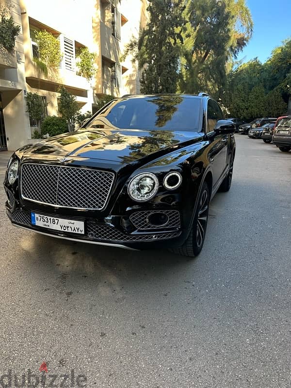 Bentley Bentayga 2017 0