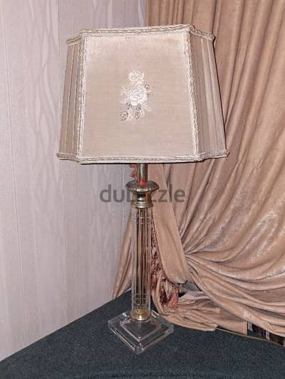 floor lamp