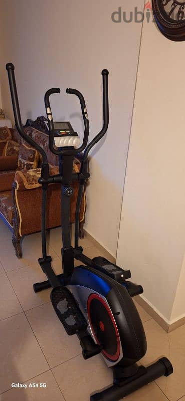 NEW FITNESS ELLIPTICAL B 200$ 6