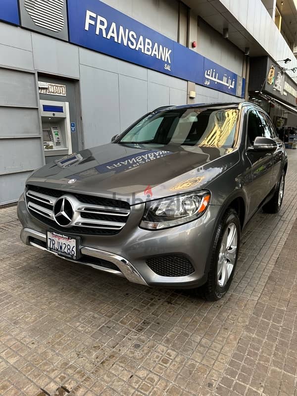 Mercedes-Benz GLC-Class 2017 Clean Car Fax 0