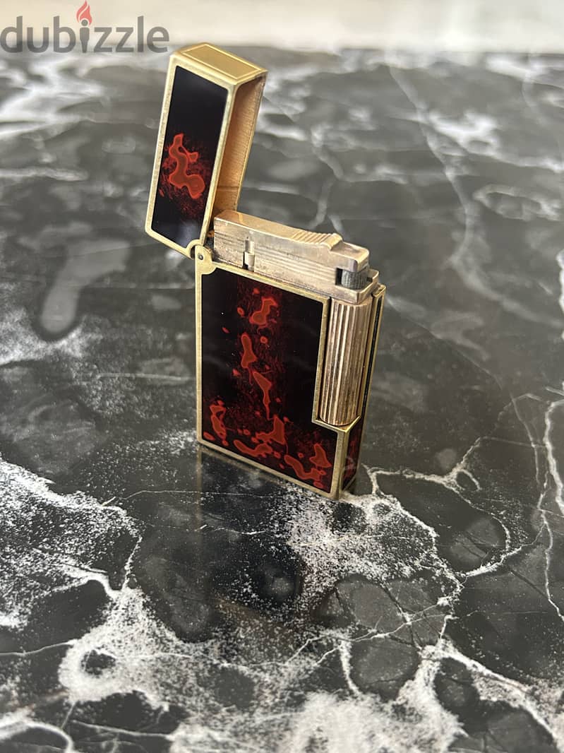 Vintage Rose Gold plated 2 ST Dupont Lighter in Fire Black Lacquer 2