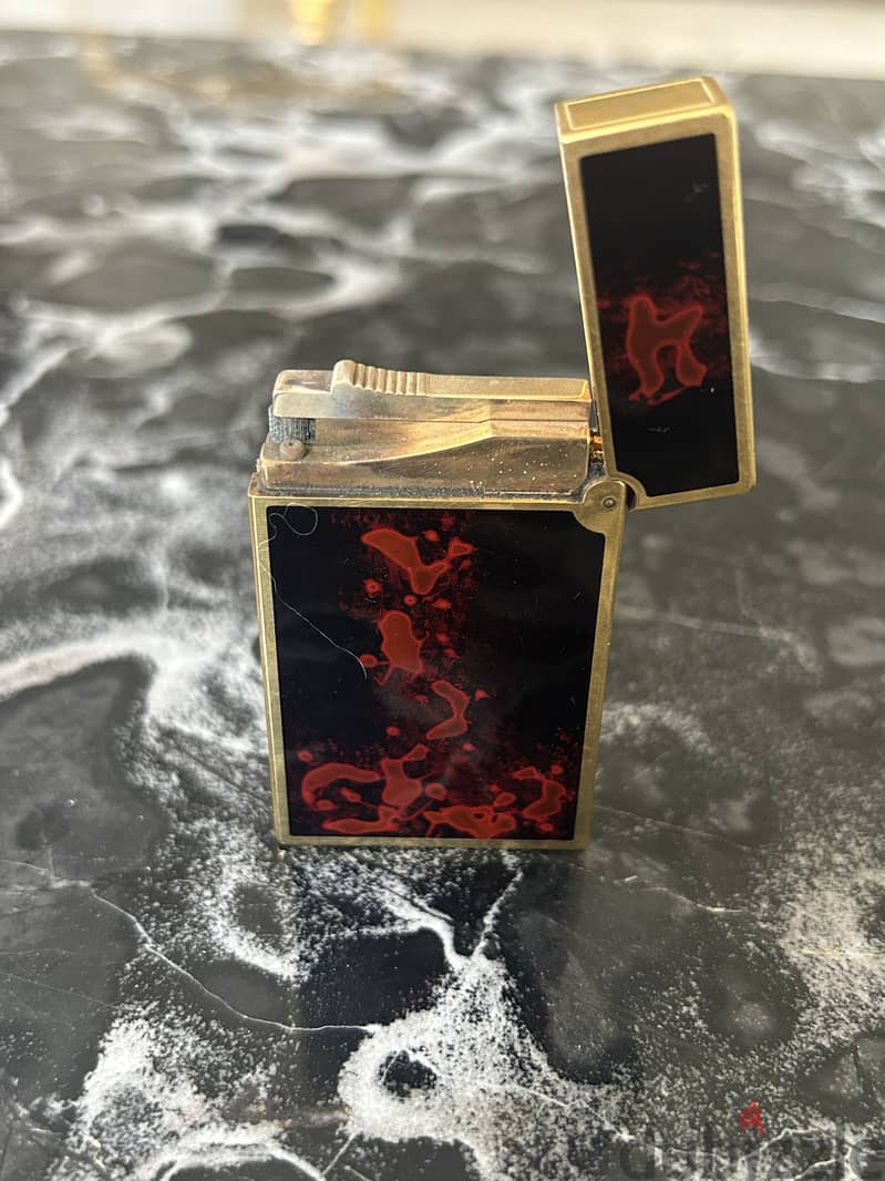 Vintage Rose Gold plated 2 ST Dupont Lighter in Fire Black Lacquer 3