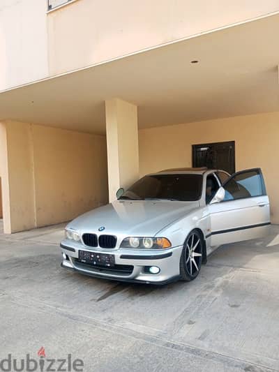 BMW 5-Series 2000