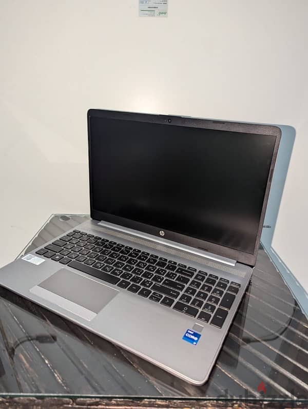 Hp laptop used only once like new 3