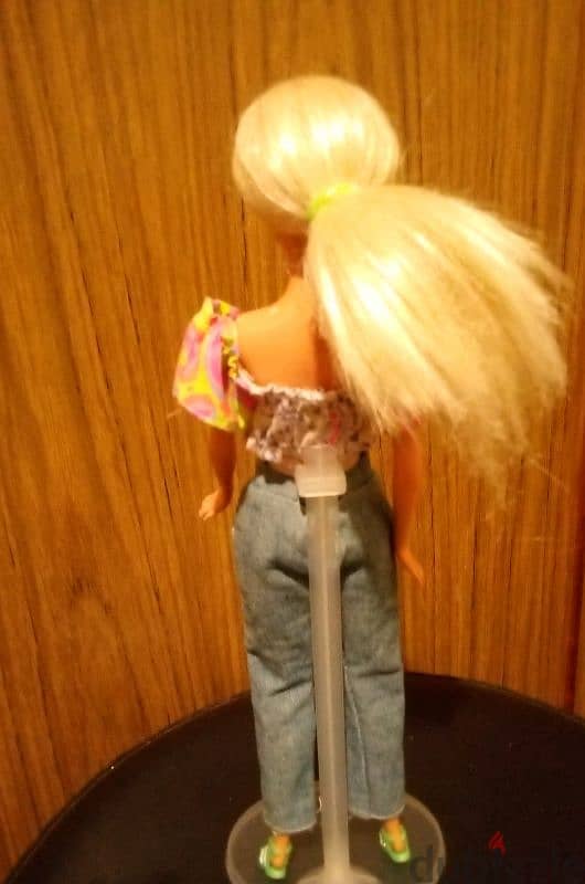 Barbie Mattel Still Good doll 2005 Bend legs wearing +Shoes=18$ 2