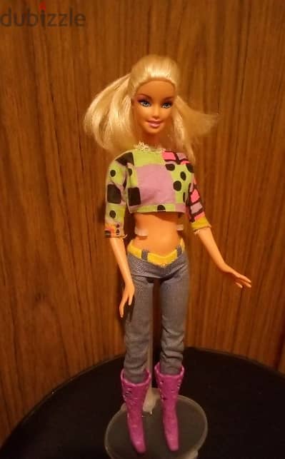 Barbie Mattel 2010 Great doll flexi legs in Outfit+Boots=23$