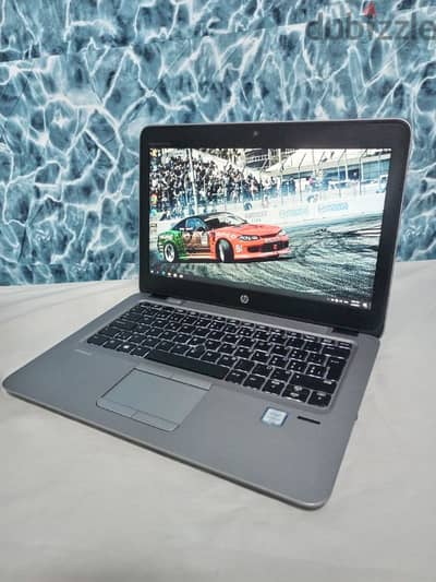 i7 16GB ram - 500GB SSD - HP laptop