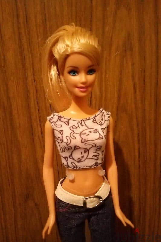 BARBIE Mattel Great doll, Flexi legs wearing brand tag outfit+Shoes=23 1