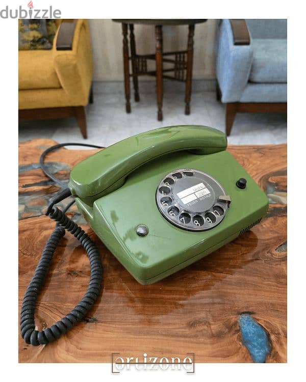 Vintage rotary green telephone  هاتف تليفون انتيك 0