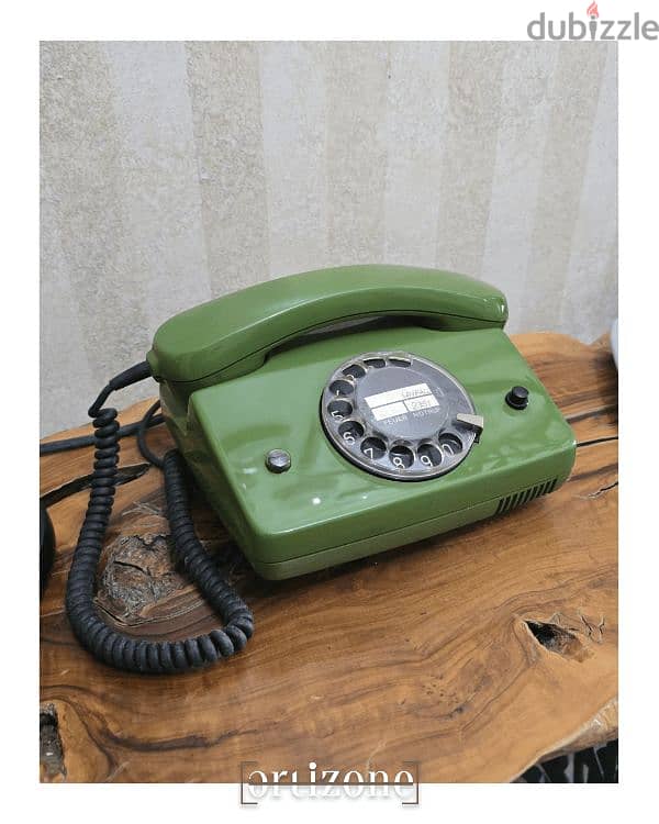 Vintage rotary green telephone  هاتف تليفون انتيك 1