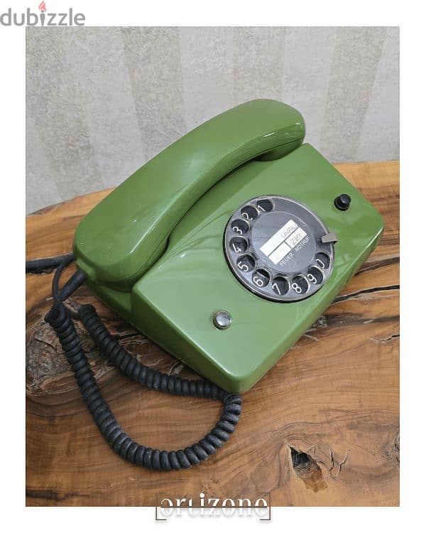 Vintage rotary green telephone  هاتف تليفون انتيك 3