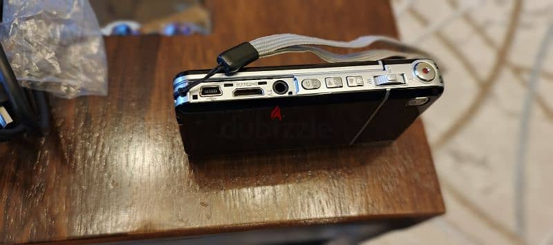 toshiba hand camera 2