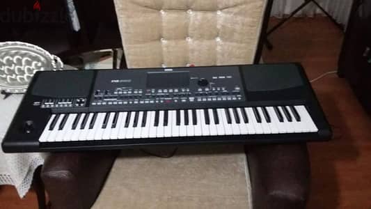 Korg pa 600 like new