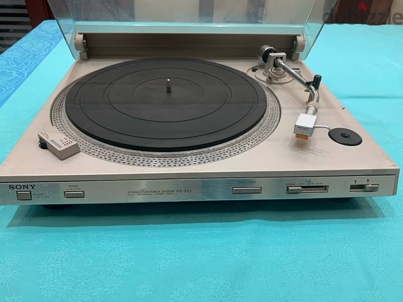 Sony Stereo Turntable Model: PS-333 1