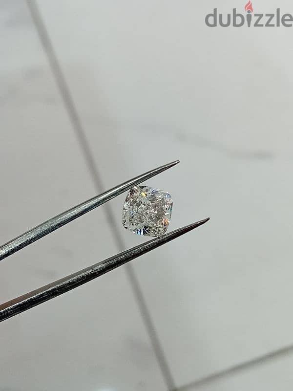 certified diamond cushion 3.01 ct. H Si1 2