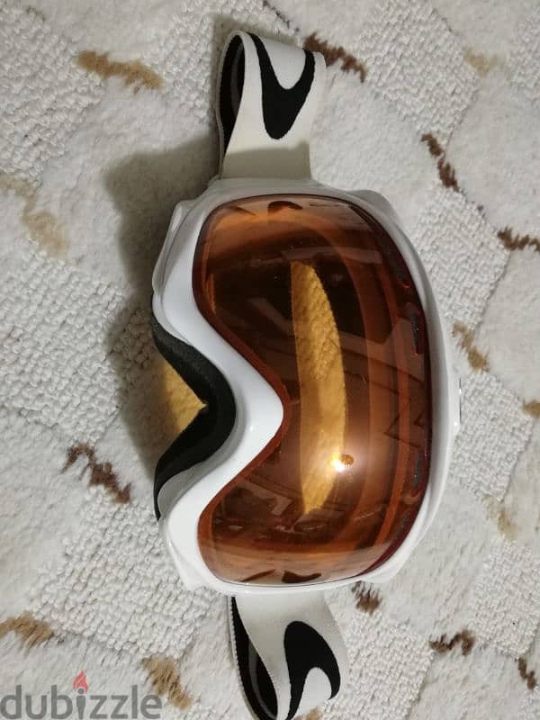 Oakley ski and snow boarding goggles 0