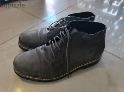 grey leather shoes size 43