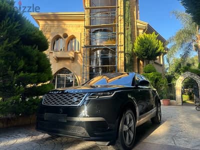 Land Rover Velar S 2018 black on black excellent condition ( Ajnabe )