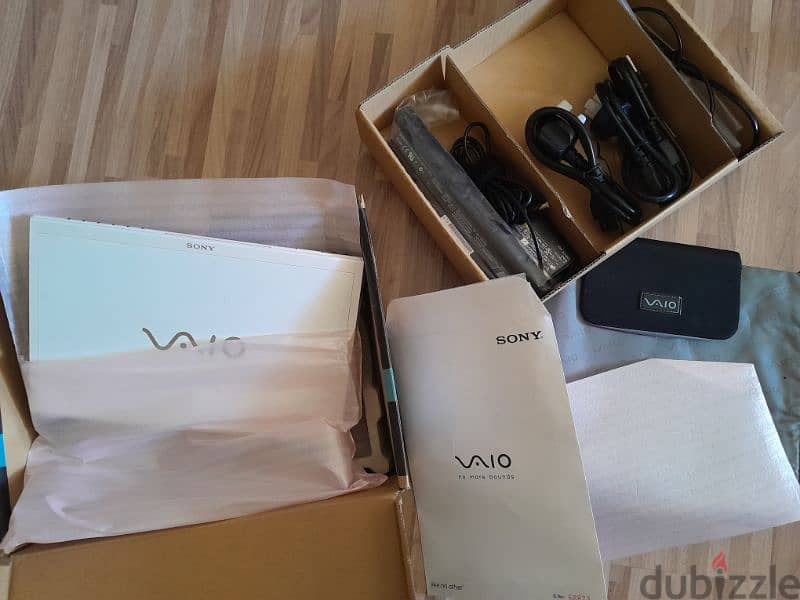 Inbox SONY 11.1 VAIO TZ series Business like new سوني فايو بالعلبة 1