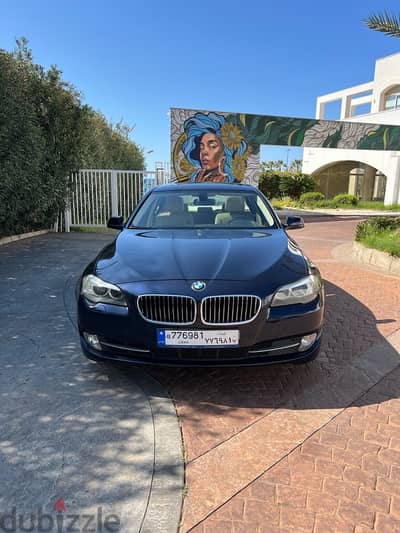 BMW 5-Series 2012