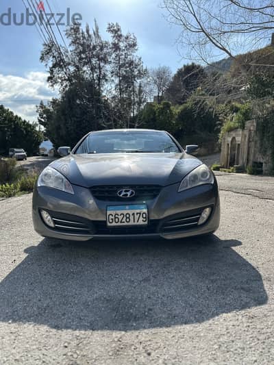 Hyundai Genesis 2010