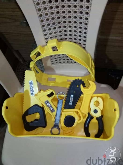 TOOLS SET BOY like new toy from 9 pieces conteins basket +belt=18$ 0